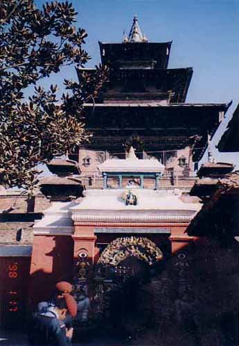 (カトマンズの寺)